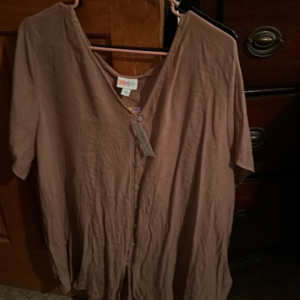 Lularoe shannah 2x top